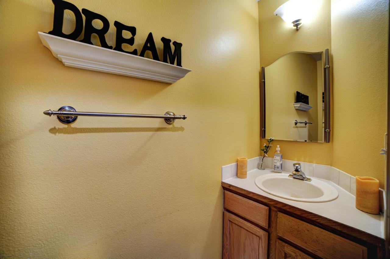 Cozy 2 Bedroom Townhouse In Northgate Seattle Exteriör bild
