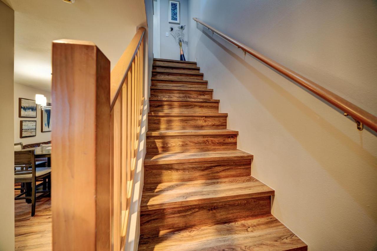 Cozy 2 Bedroom Townhouse In Northgate Seattle Exteriör bild